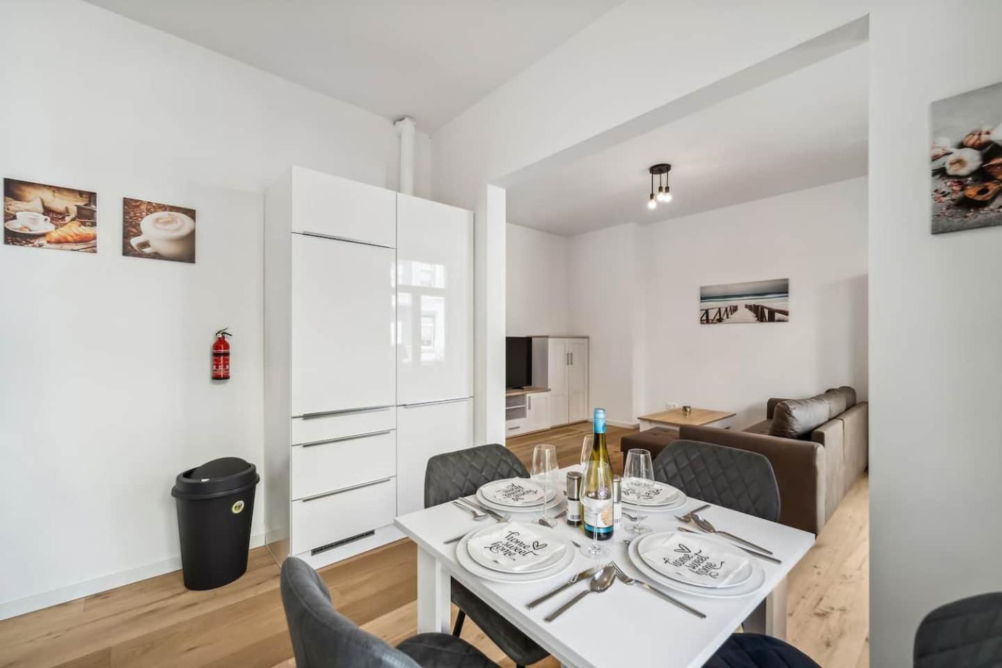 Infinity Stay Ferienapartments Rheinstrasse Wilhelmshaven Exteriér fotografie