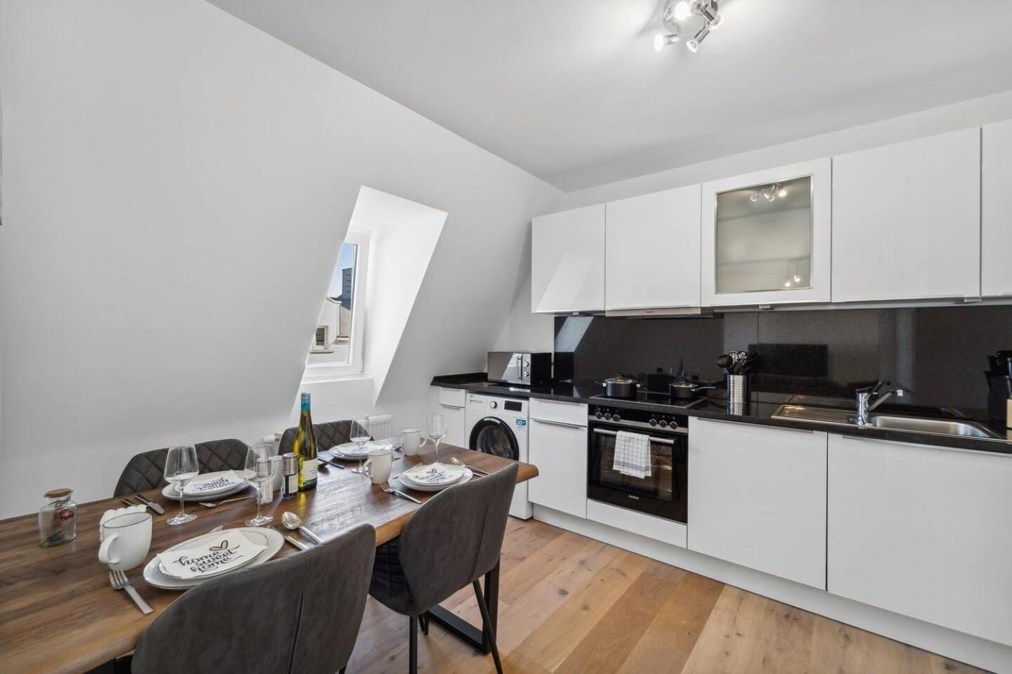 Infinity Stay Ferienapartments Rheinstrasse Wilhelmshaven Exteriér fotografie